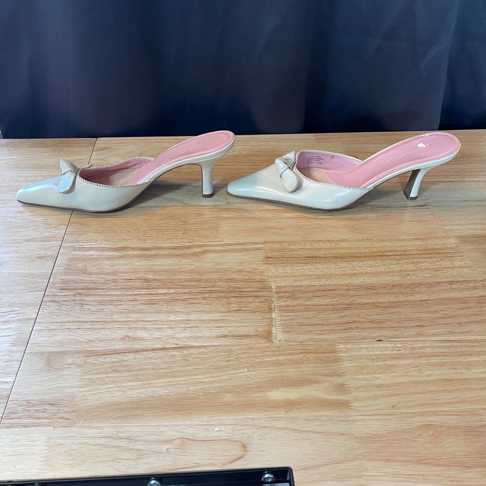 Laura Ashley Cream Leather Bow Pointed Toe Kitten Heel Mules Womens 11M - Picture 2 of 6